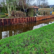 Damwand, beschoeiingen, vlonders en steigers Damwand, beschoeiingen, vlonders en steigers