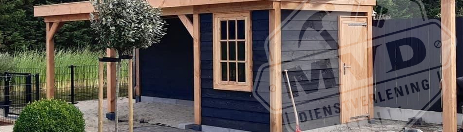 Cropped hand of a carpenter
